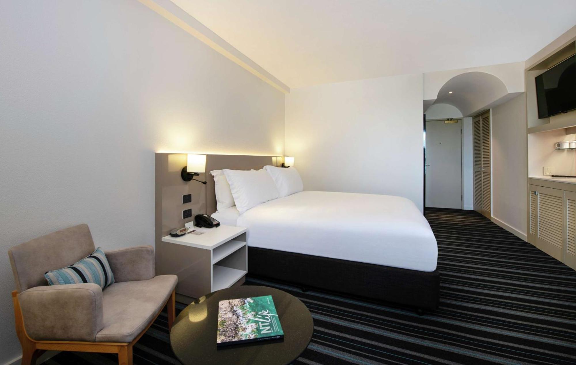 Hotel Doubletree By Hilton Esplanade Darwin Exterior foto